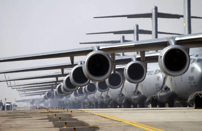 C-17_Globemaster_056_800.jpg
