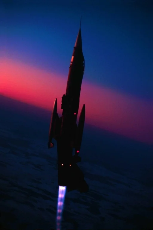 f104ab.jpg