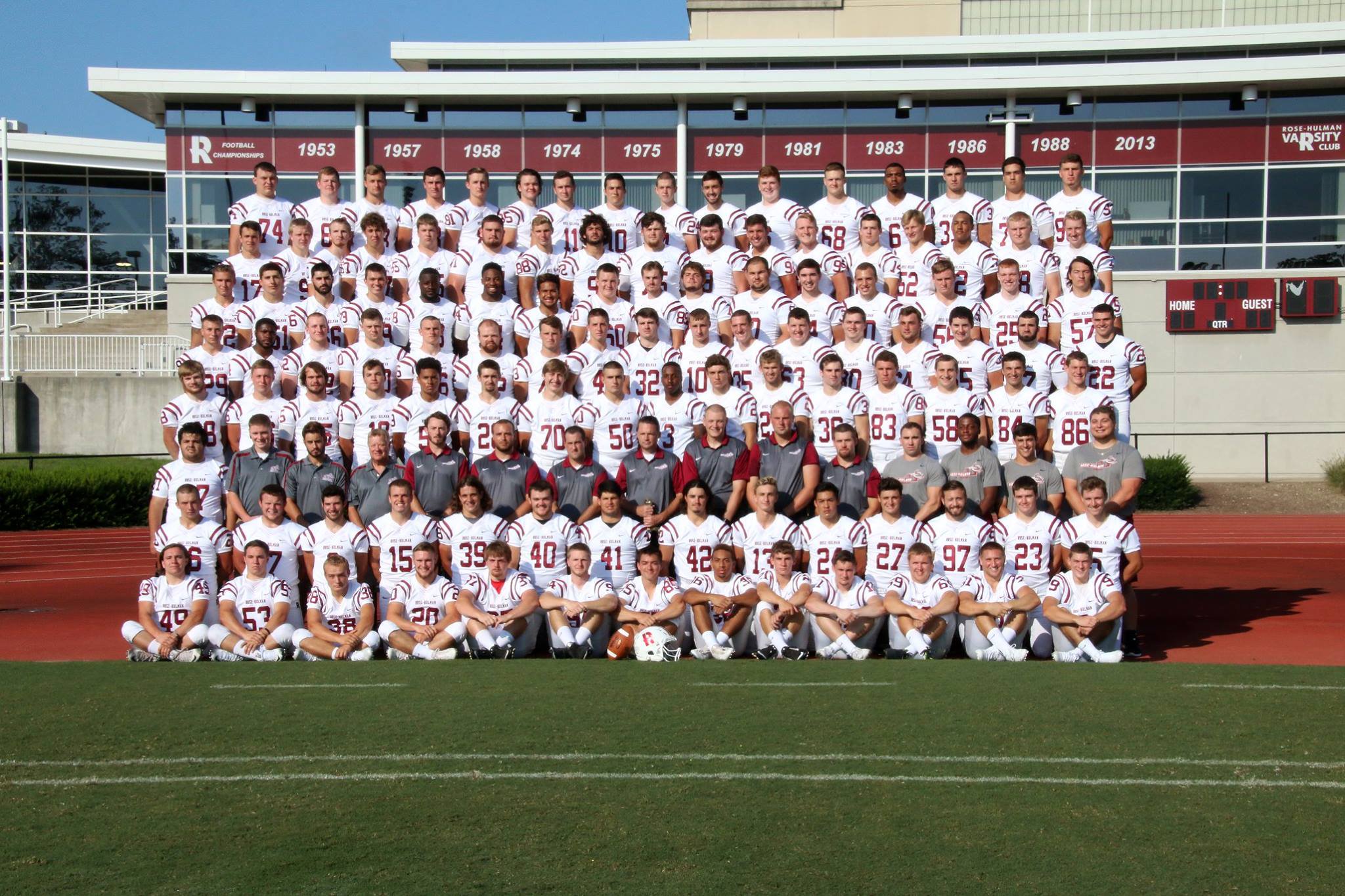 fullteam.jpg
