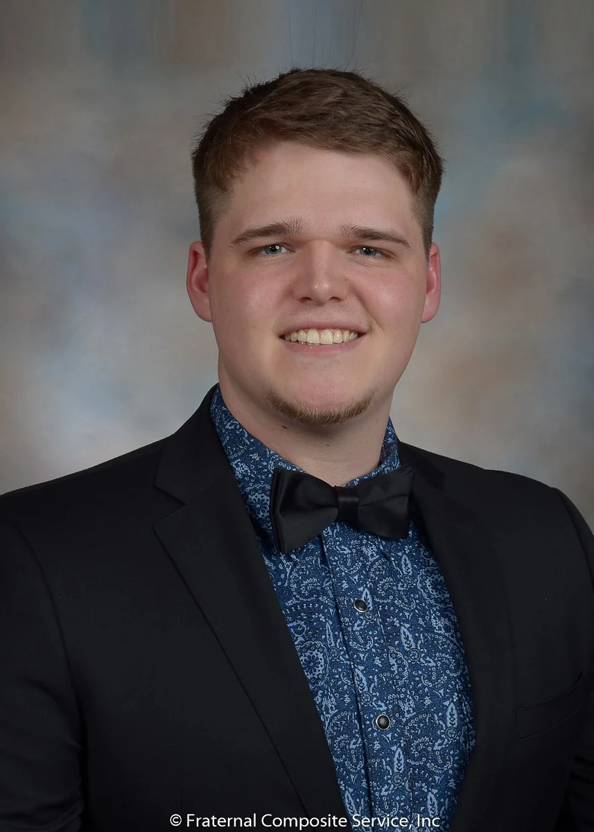 Thomas Tintera Hometown: Major: Internships: Sports: About: