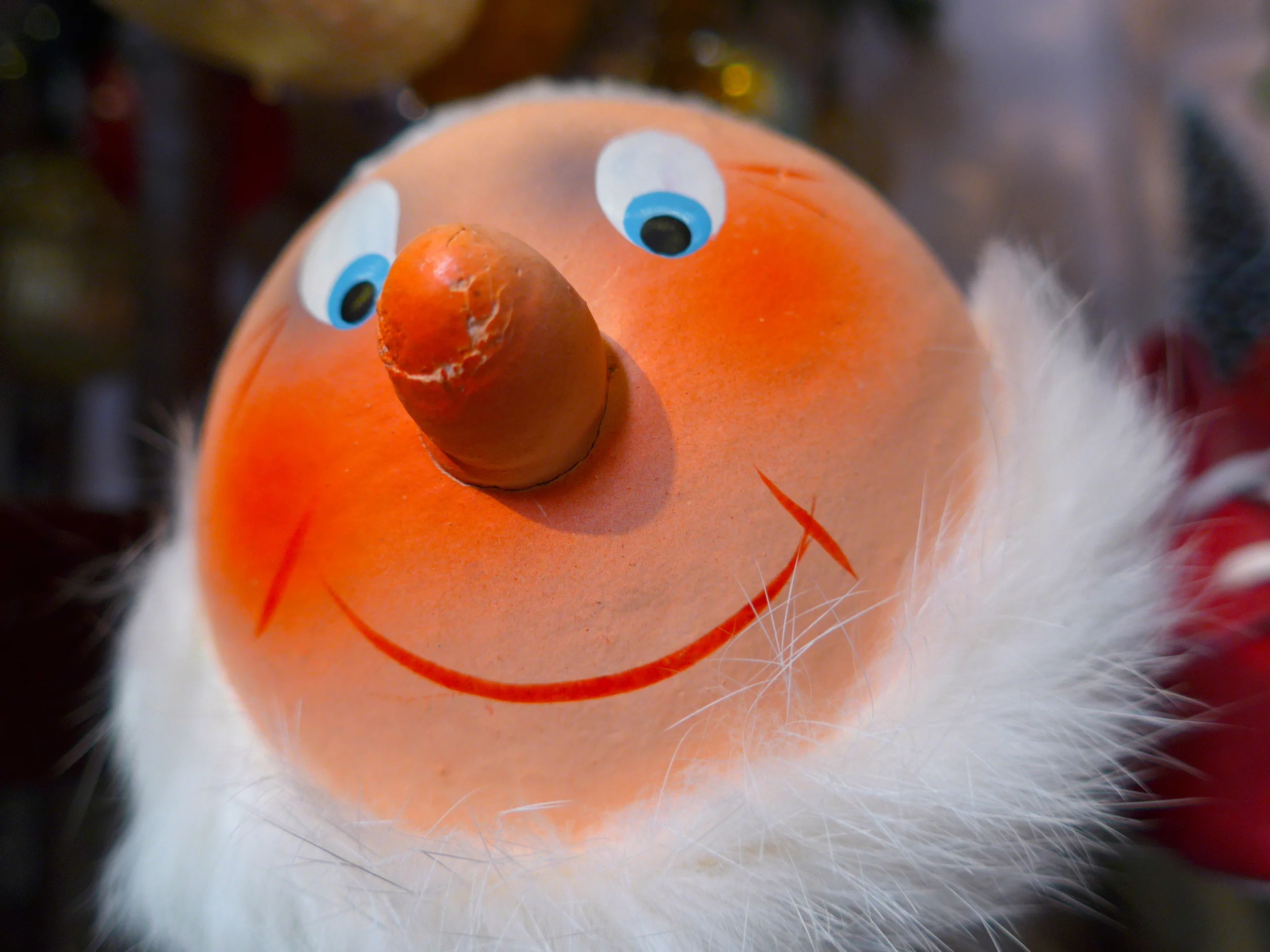 Papier-mâché Santa head candy container lid