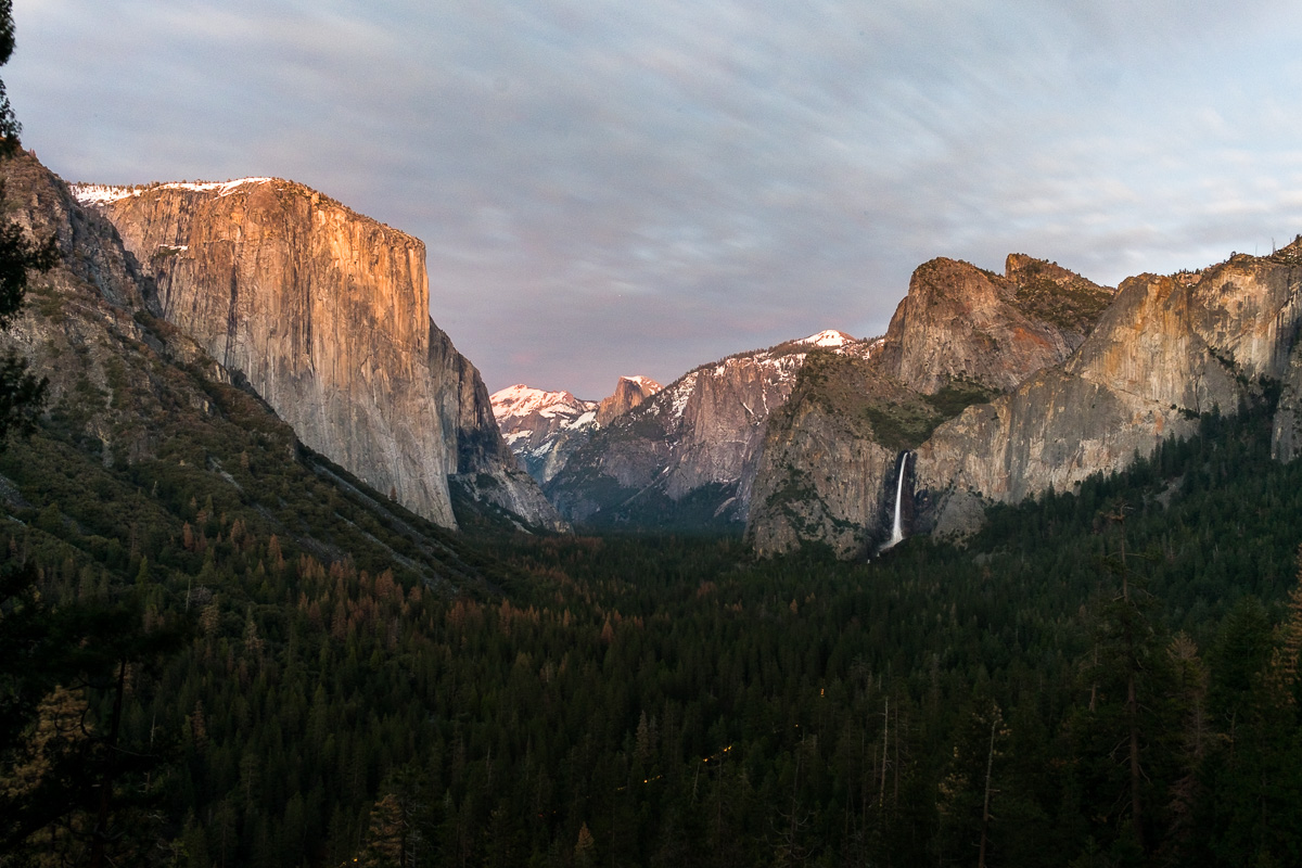Yosemite Tunnel View at Night