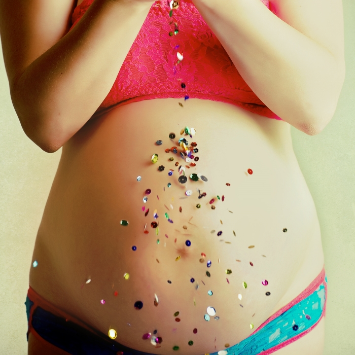 super fun glitter pregnancy photography