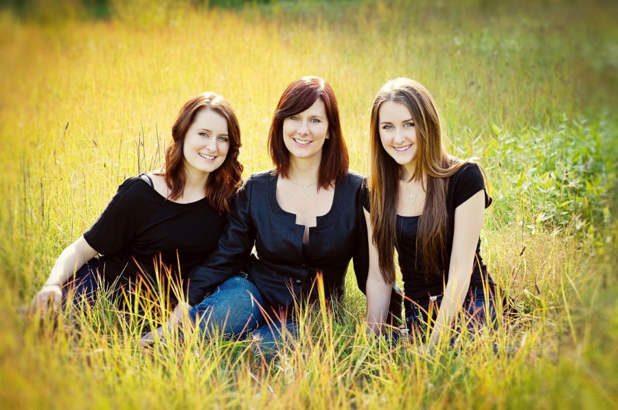 natural outdoor fun family photography