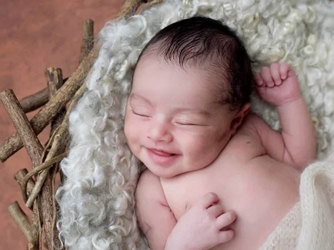 natural newborn photography
