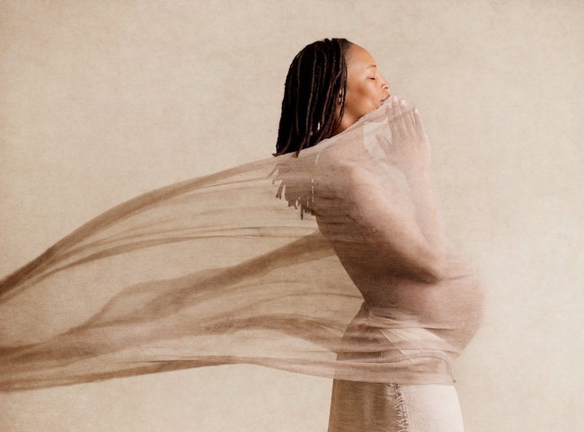 Fine Art Award Winning Maternity and Pregnancy Portraits