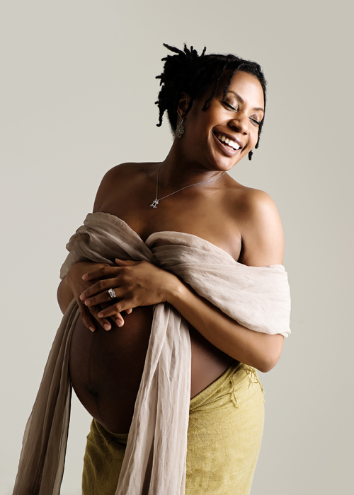 women of color pregnancy