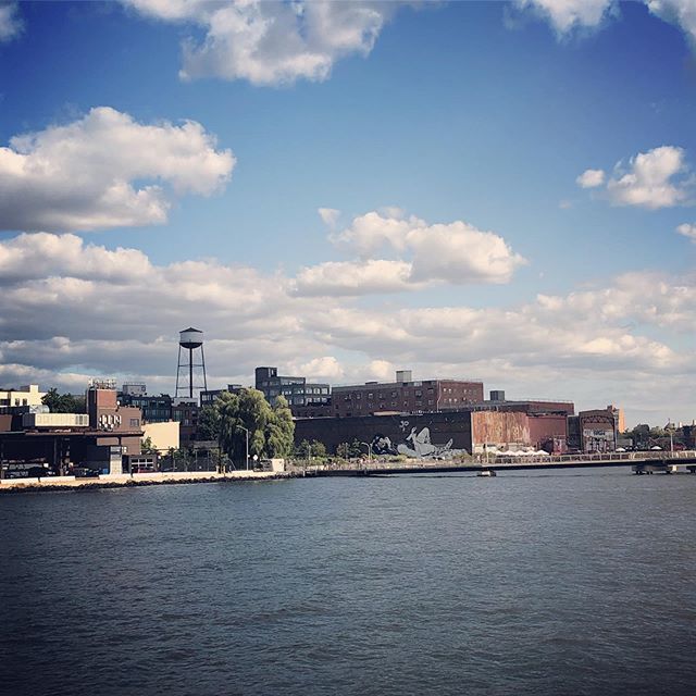 Greenpoint is just as pretty from the other side 👀💚 #greenpointbrooklyn