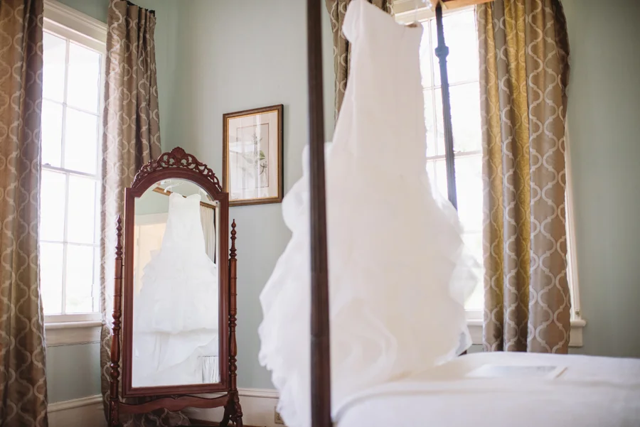 sarah-pan-wedding-lace-house