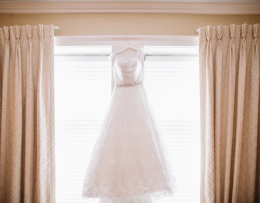brides dress