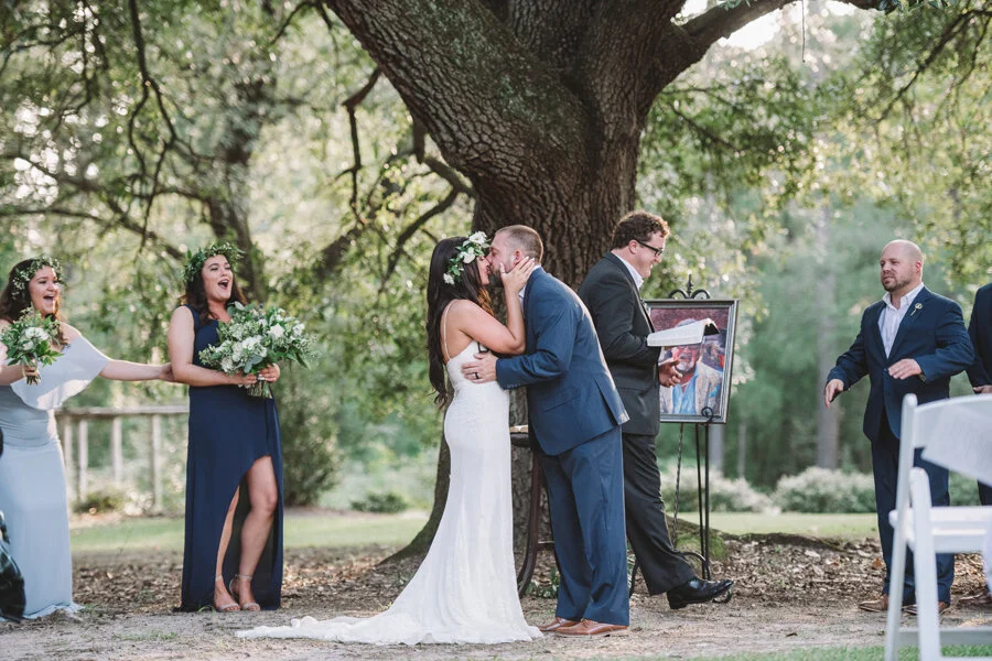 first kiss wedding ceremony