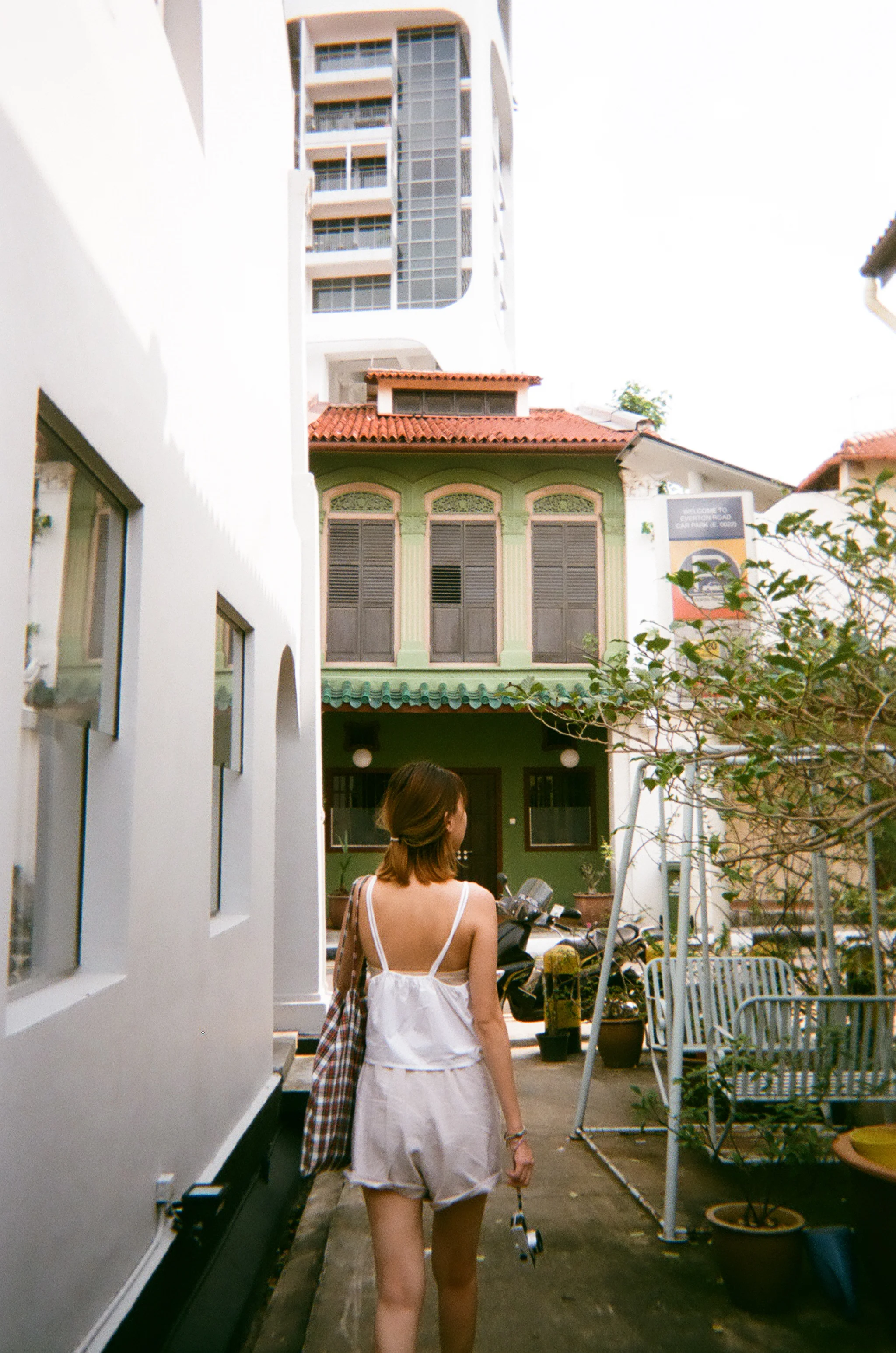 0027_00A.jpg