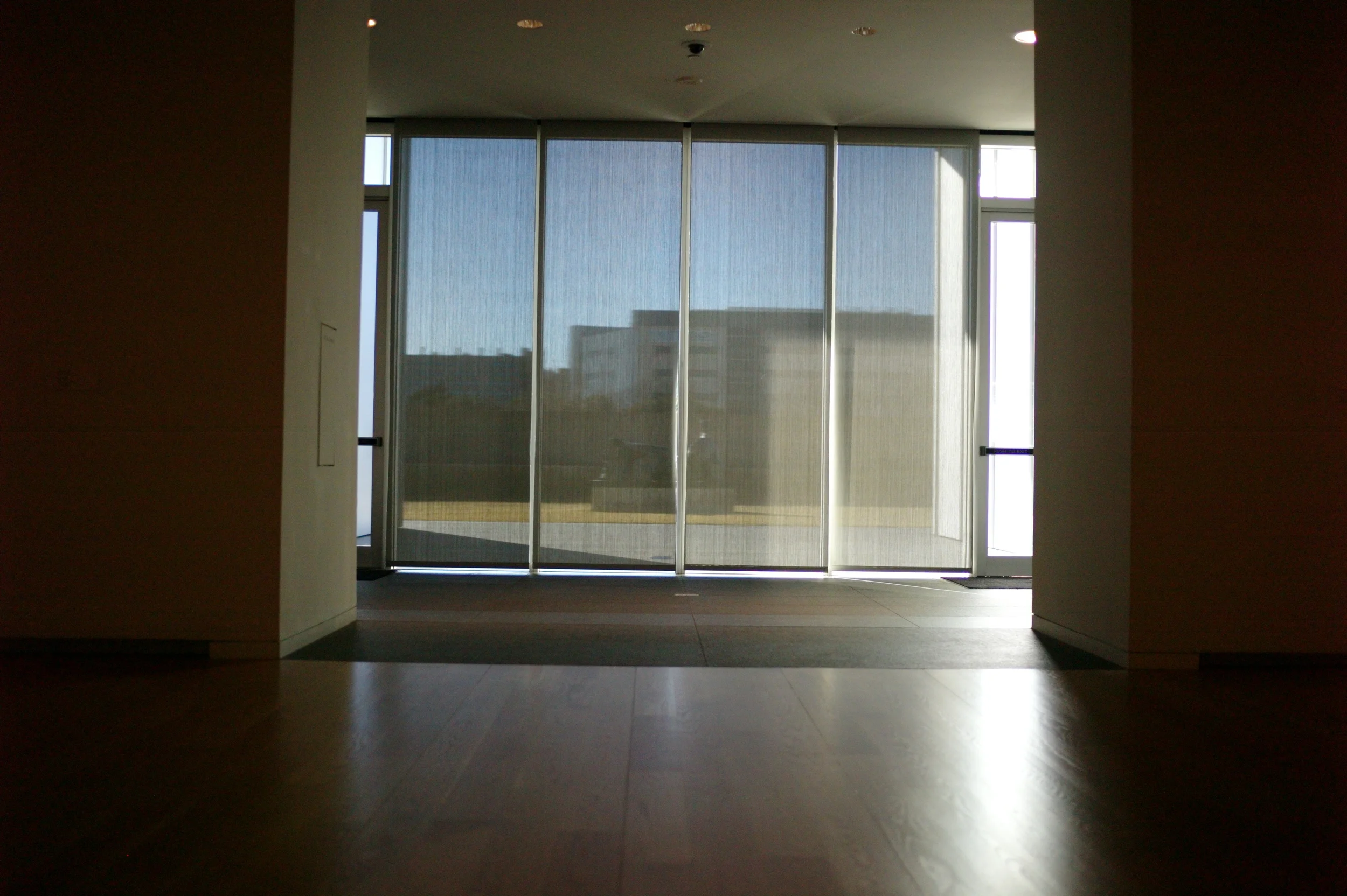 L9992600.JPG