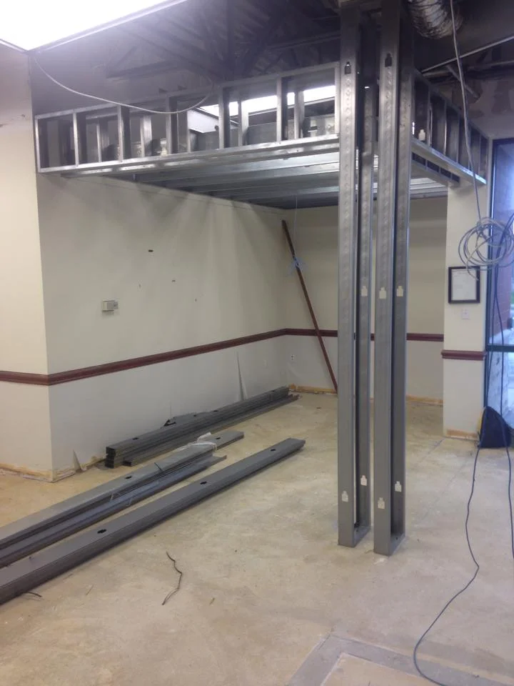 construction 2.jpg