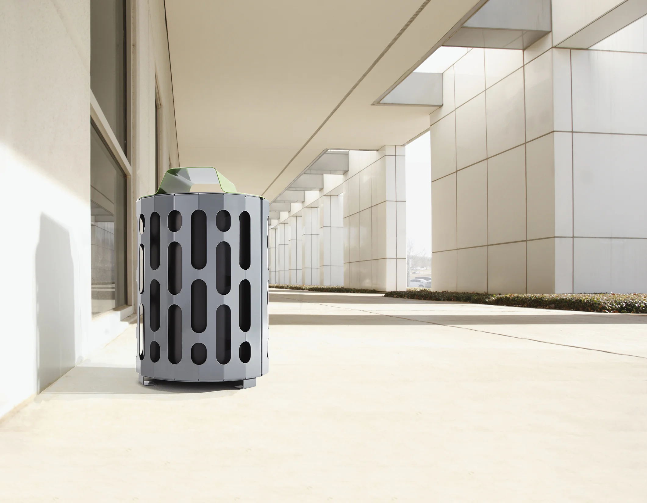Frost_Garbage_insitu_v2.jpg