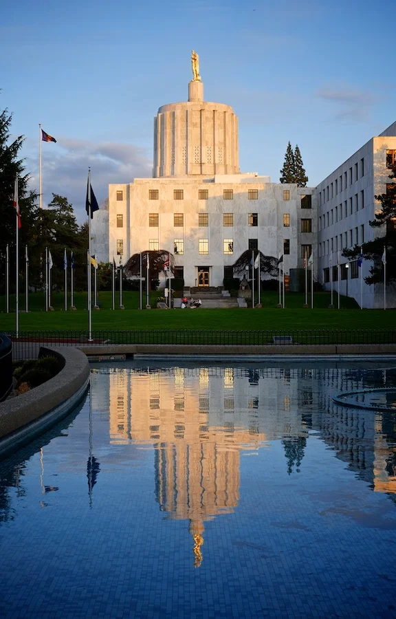 Oregon Capitol Building. Fuji X-E1. 18-55mm.