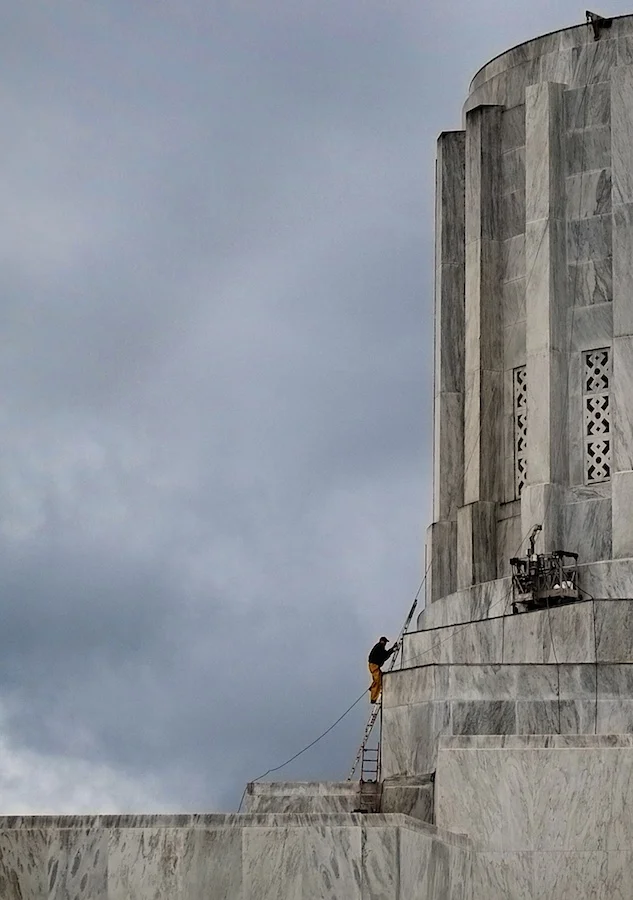 Ladders. Oregon Capitol Building, Salem. Fuji X-E1. 18-55mm.