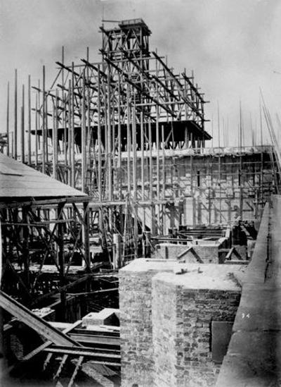 5705510-5484461-thumbnail.jpg