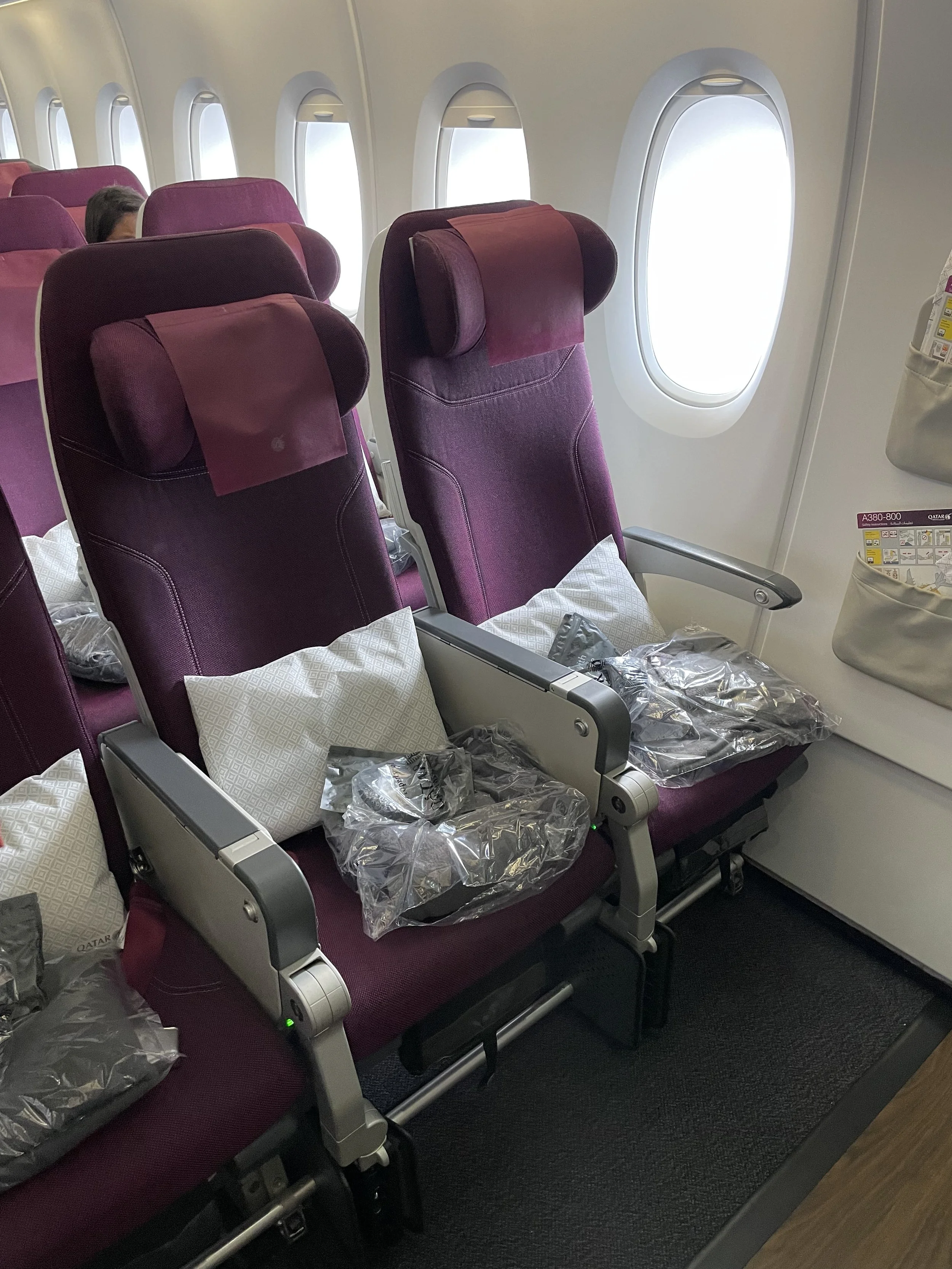 Best Seats Qatar Business Class A380 Brokeasshome Best Seats Qatar Business Class A380 Brokeasshome