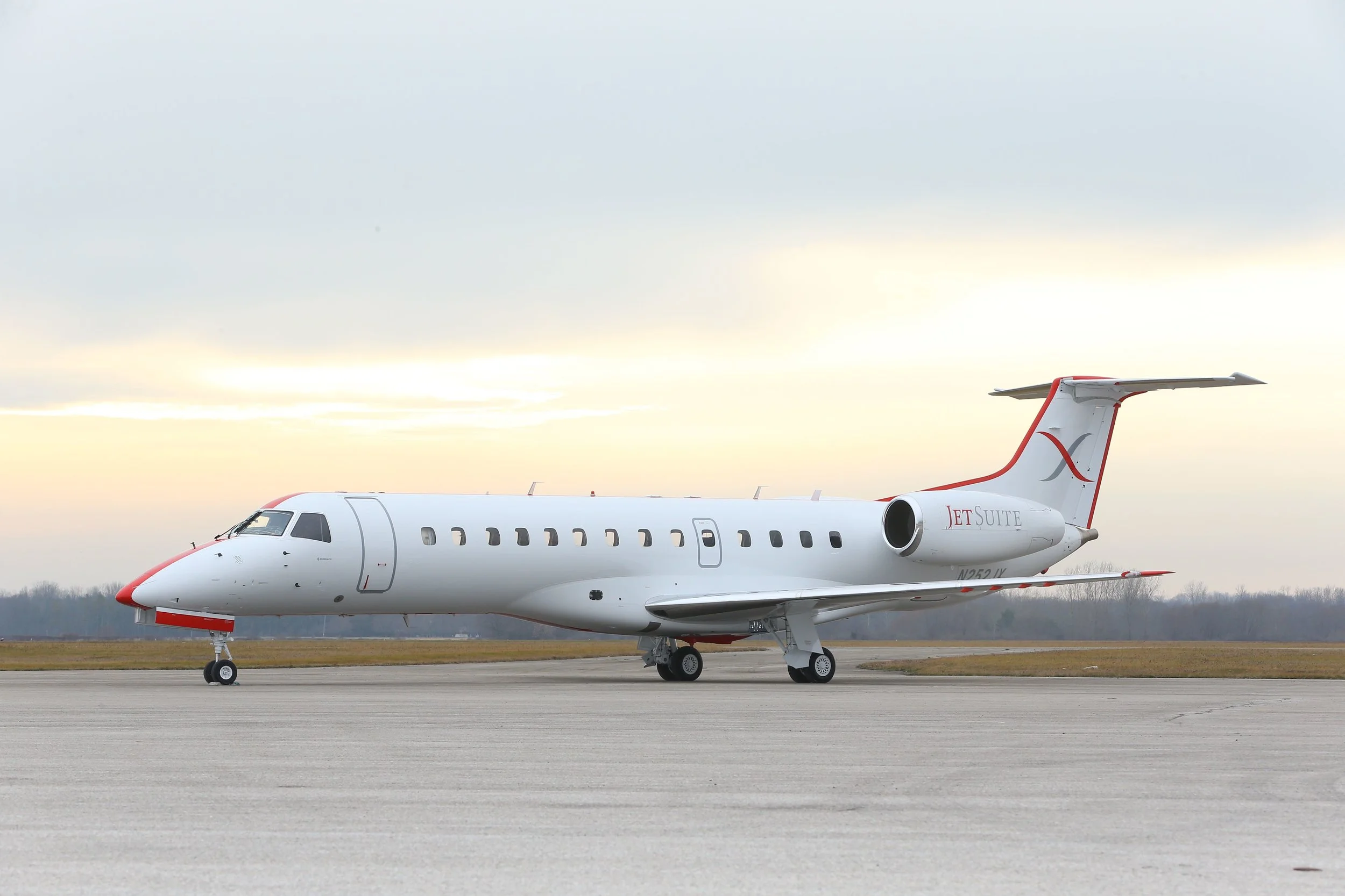 JetSuiteX422 (5).jpg