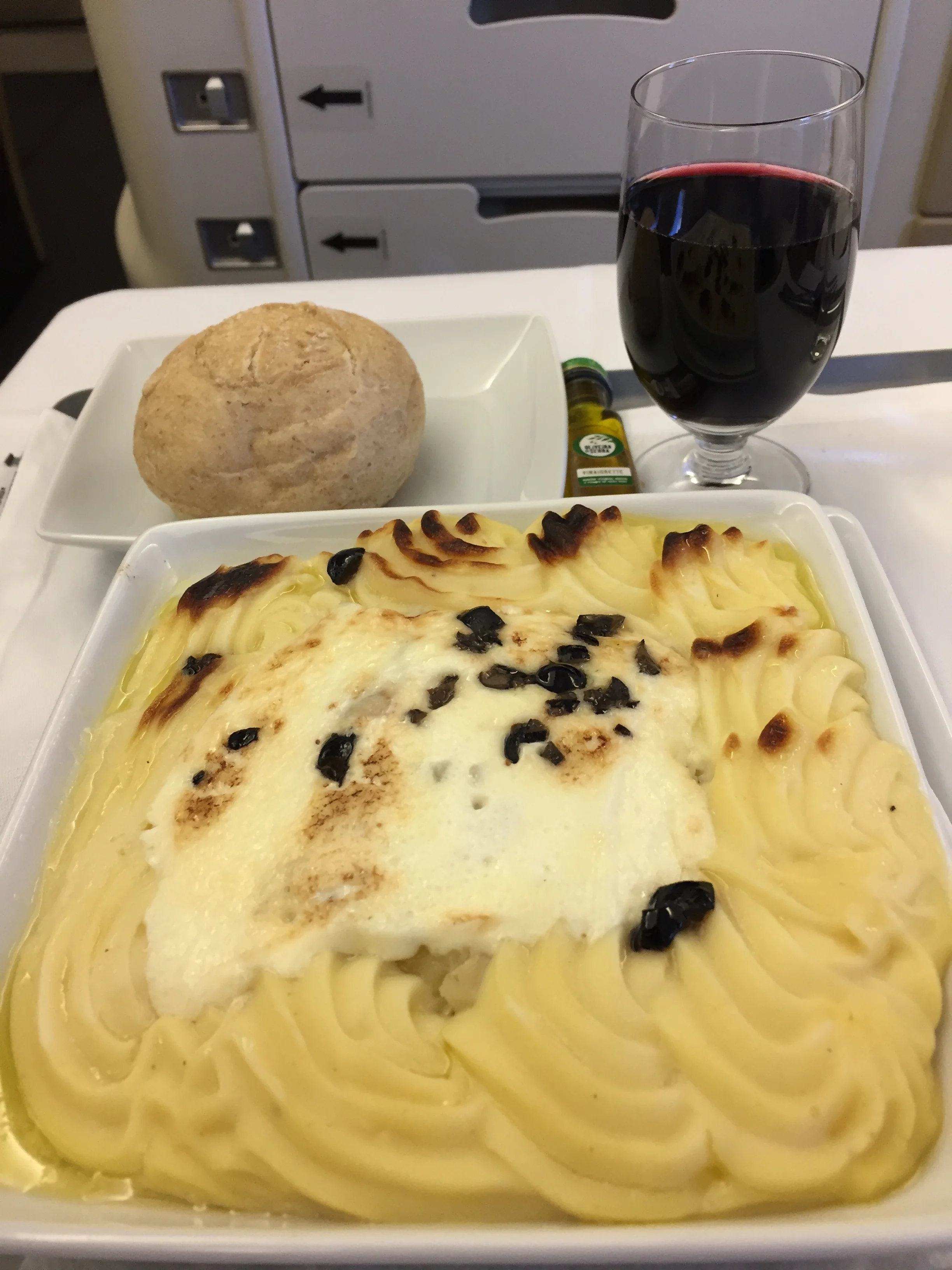 TAP Retrojet Links Past & Future of Portuguese Airline — Allplane