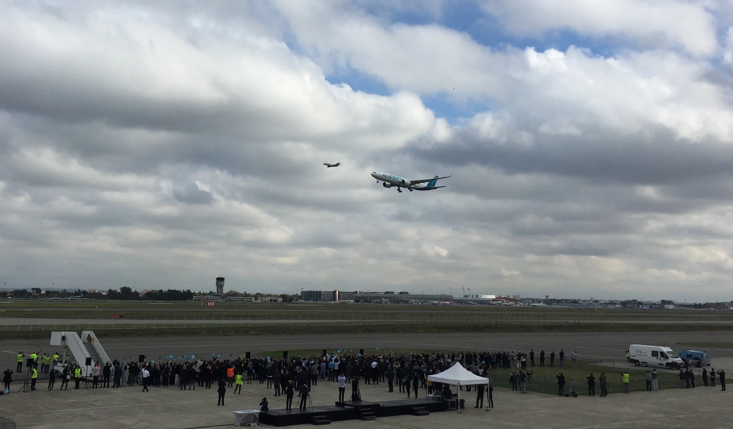 Alehop! the A330neo is in the air, closely followed bythe chase plane