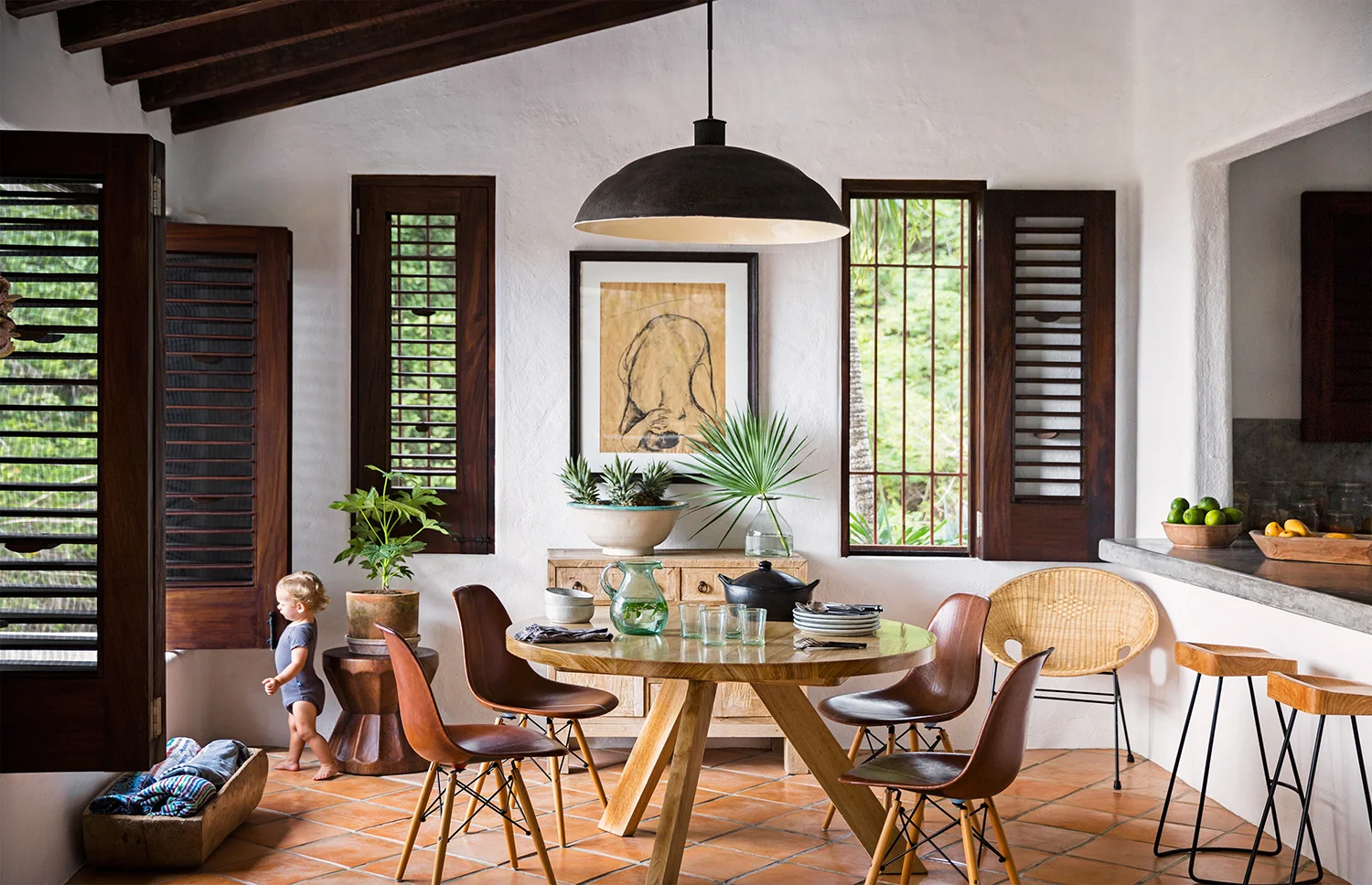 Interior Design by Hana Waxman | Surf Shack: Living by the Water