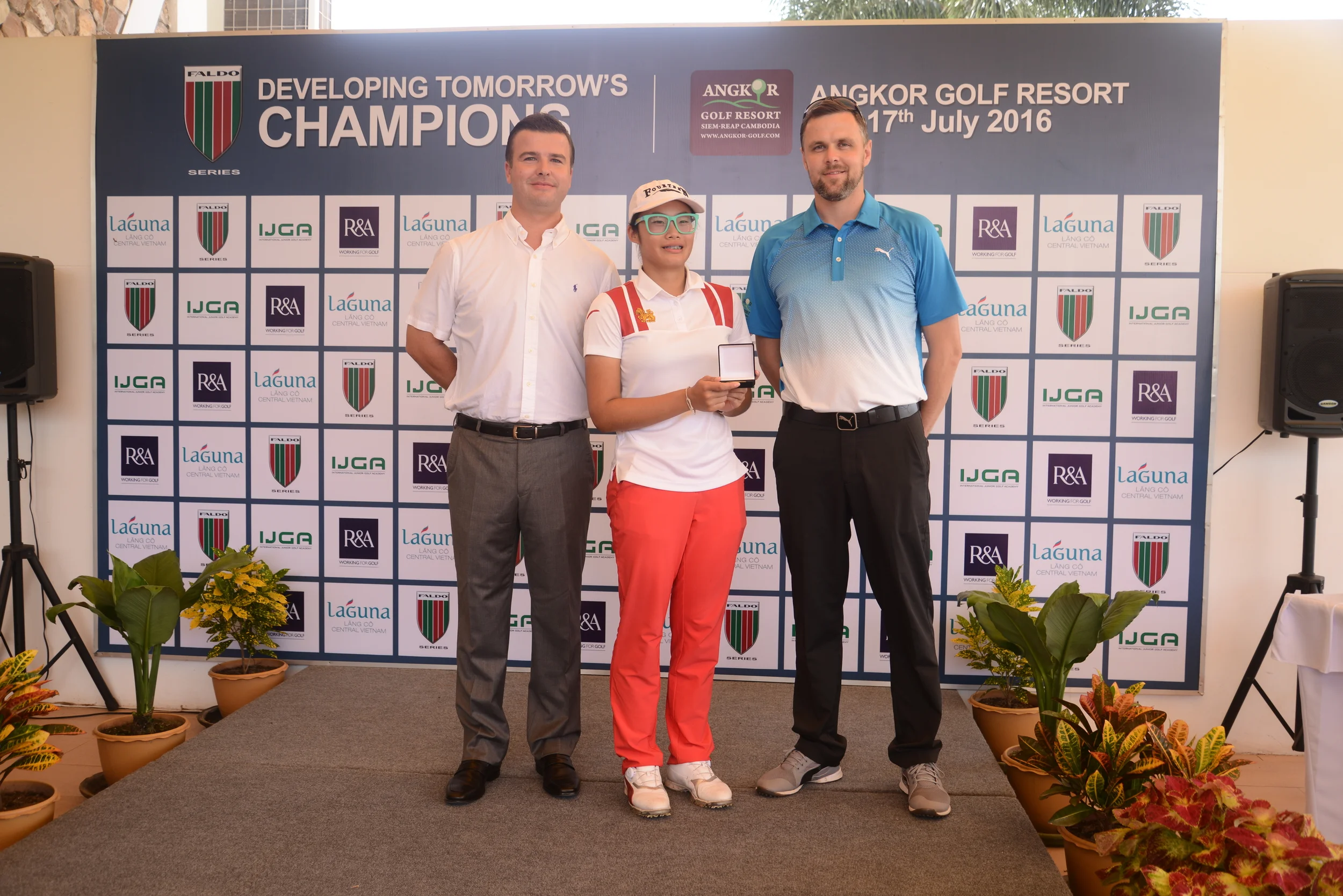 Prize Presentation with Angkor Golf Resorts David Baron (Direction of Golf, left) and Alan Martin (Head Professional, right).