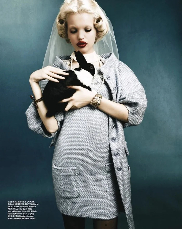 voguekorea_apr12_3.jpg