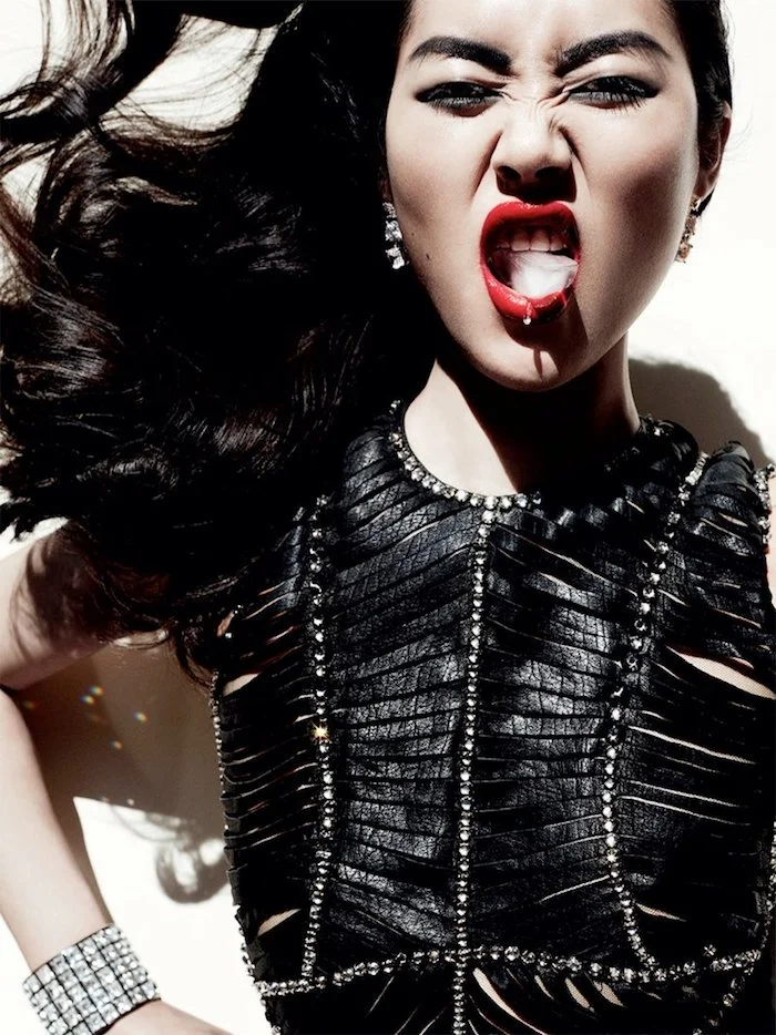 liu-wen-mario-testino-vogue-china-12.jpg