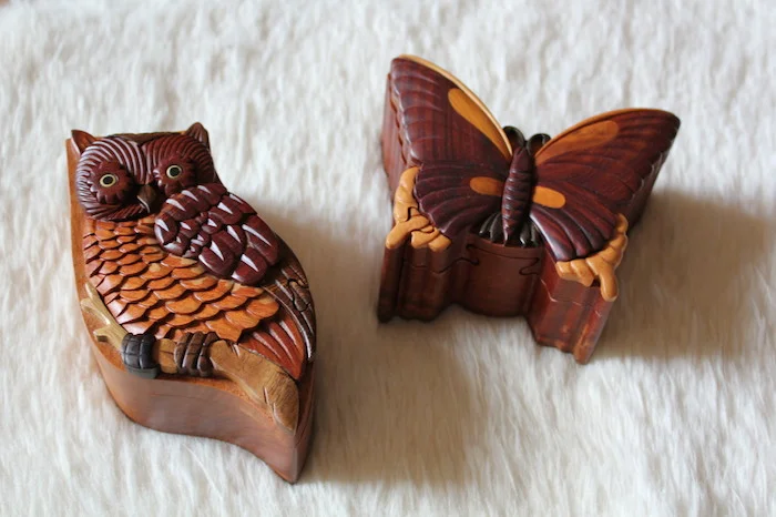 hawaiian-island-wood-treasures-secret-boxes-5.jpg