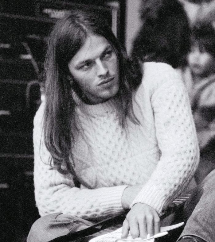 young-david-gilmour-pink-floyd-2.jpg