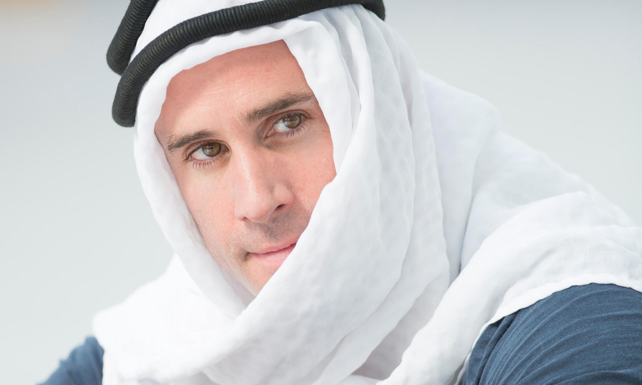 Joseph Fiennes publicity shot for Ross by Terence Rattigan (Chichester Festival Theater, 2016)