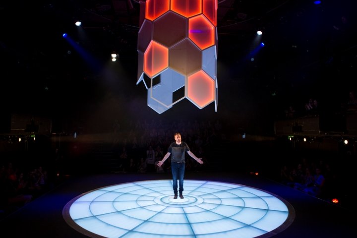 Rob Drummond in his own The Majority (National: Dorfman, 2017). Photo: Ellie Kurttz