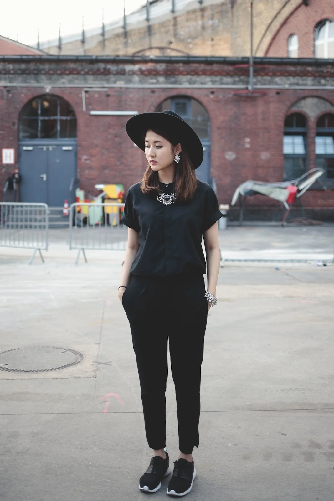 Floralpunk founder, Julia Doan, Vietnamese Fashion blogger, blogger vietnam, wearfloralpunk