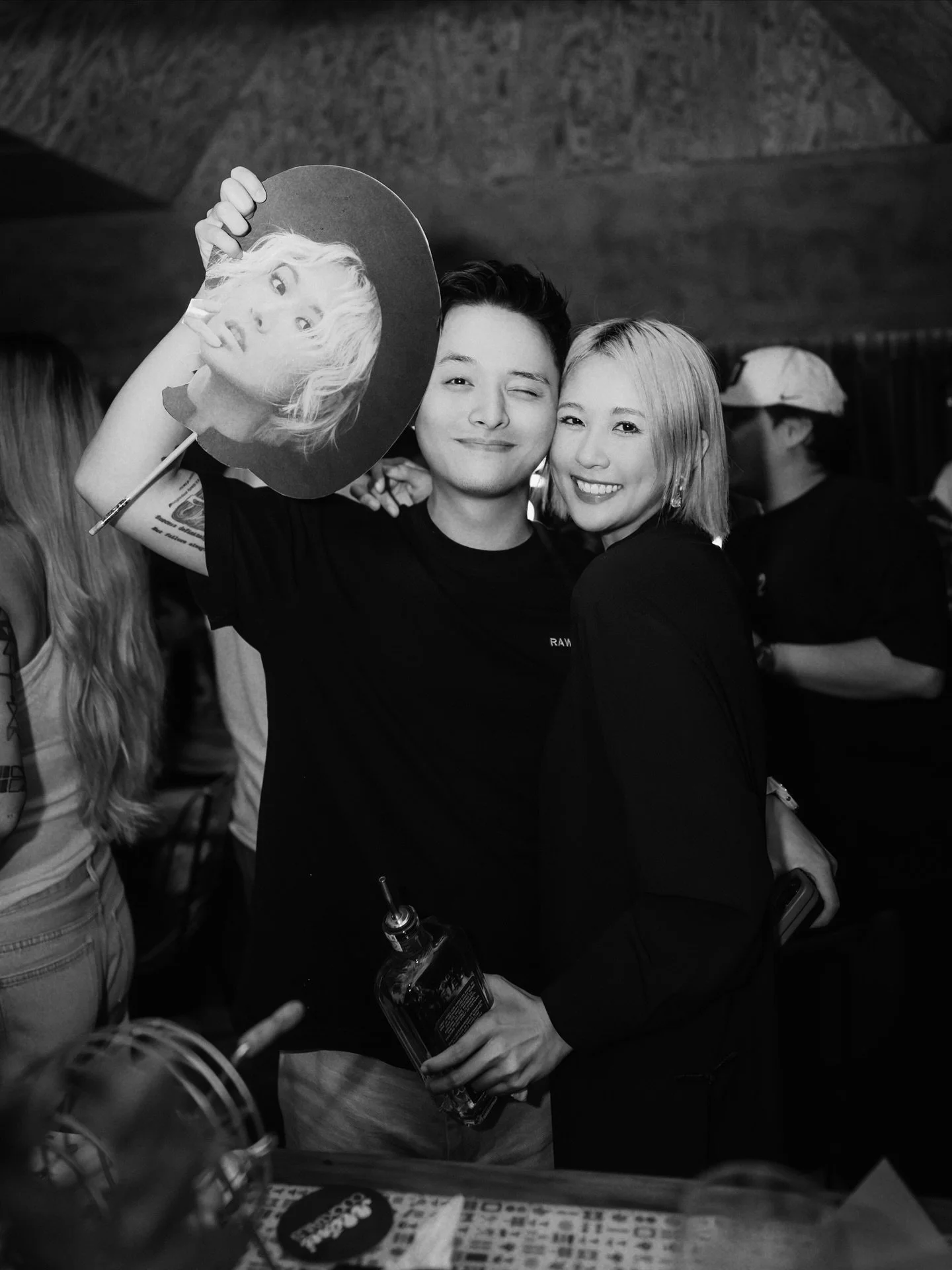 Entrepreneur, creative director, CEO, influencer, content creator, mom, over the past decade I have fulfilled many different roles. Some more challenging, like becoming a mother or being a CEO, others easier, like creating content or creative directi