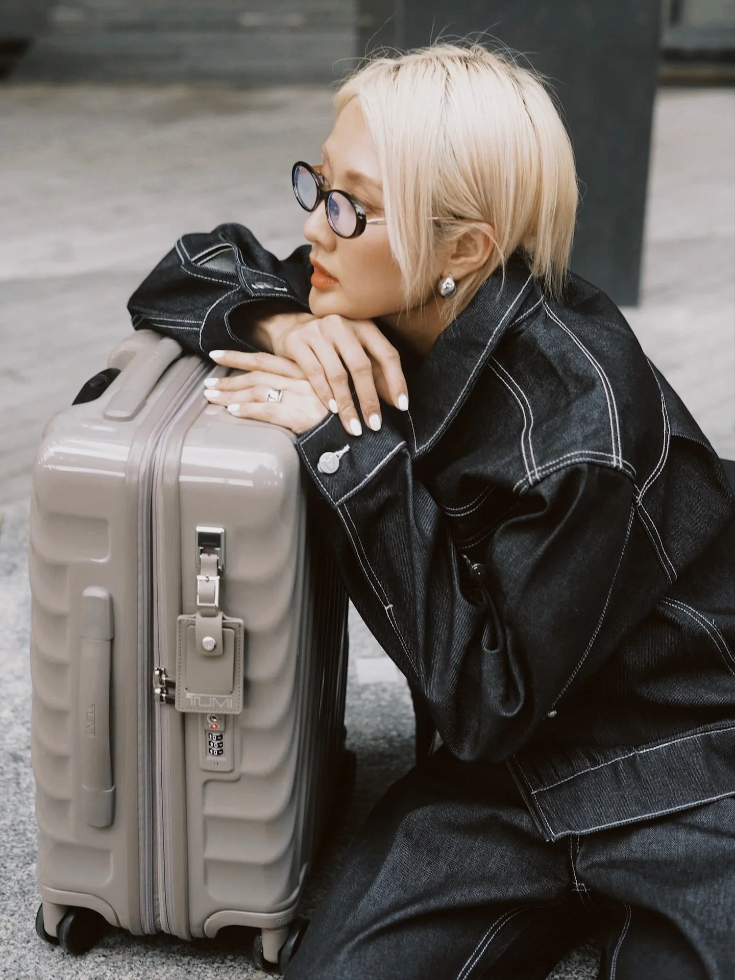 Can’t wait for my next adventure with my new travel buddy from @tumitravel 🤍 
Thank you @dafc_vietnam ✨
 #TUMIVN #DAFC