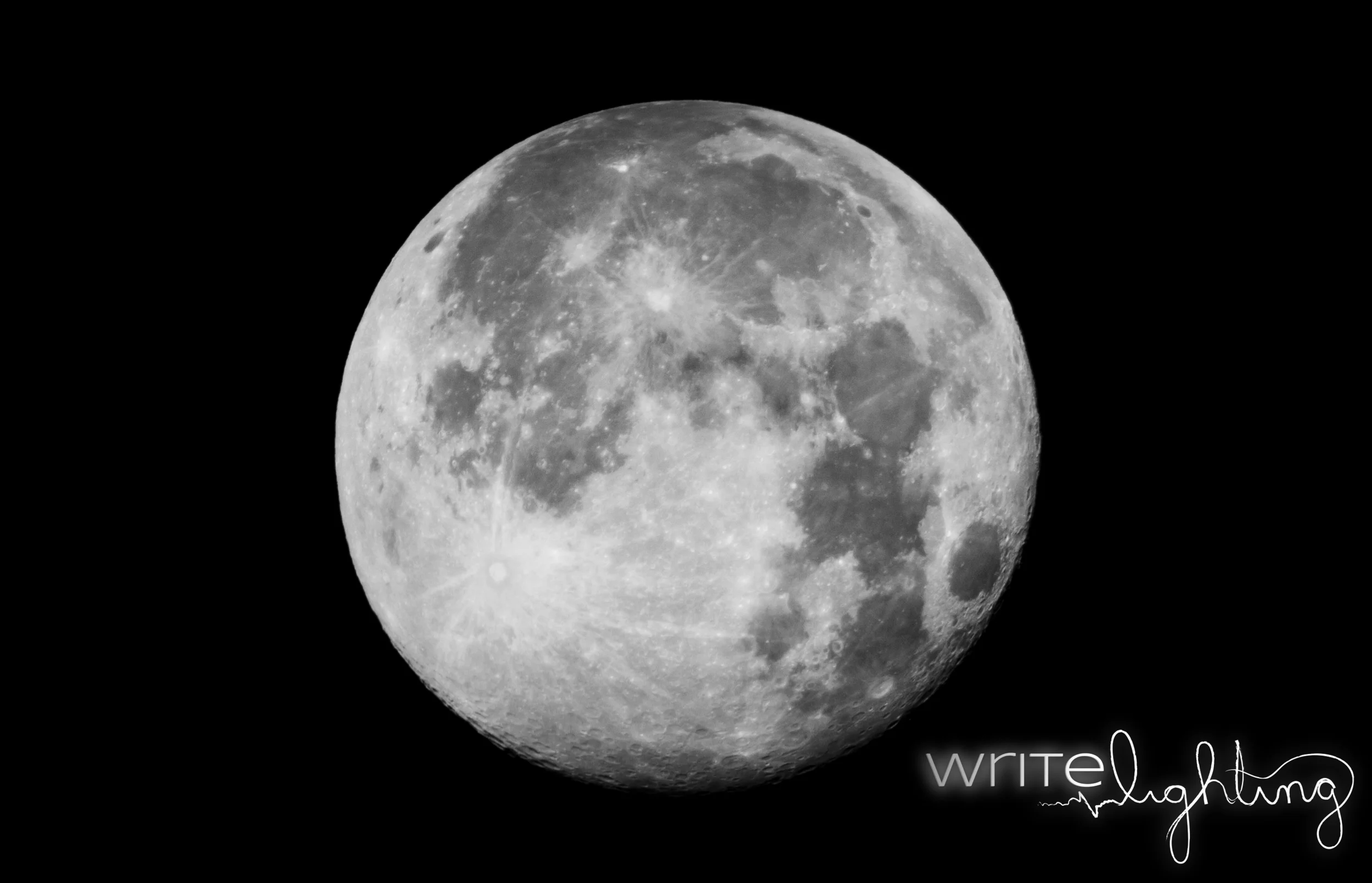 Supermoon Pin.jpg