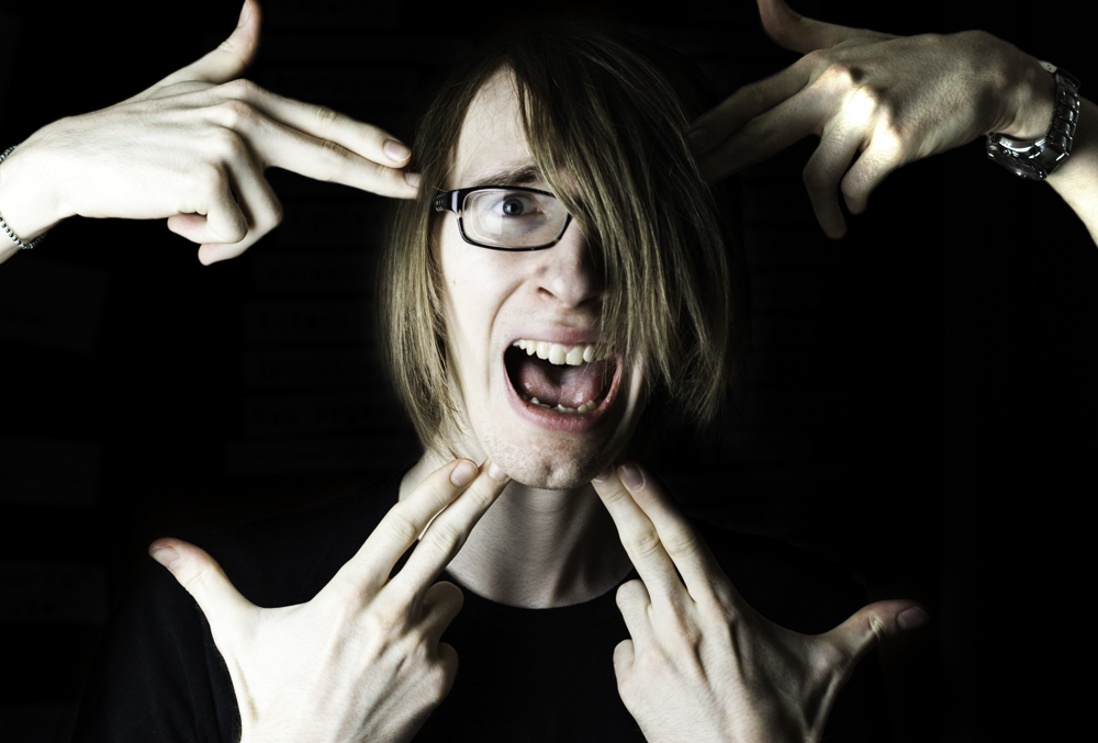 20140406-HandGun Face2.jpg