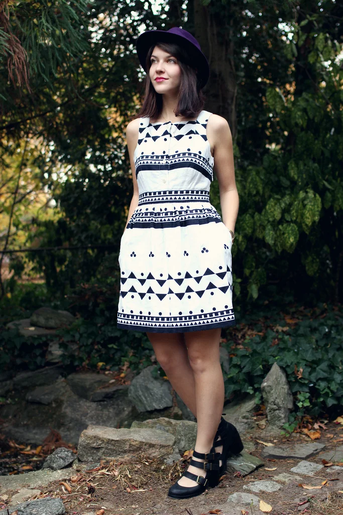 The exquisitely lovely Kallie of Happy, Honey + Lark. ( Source )
