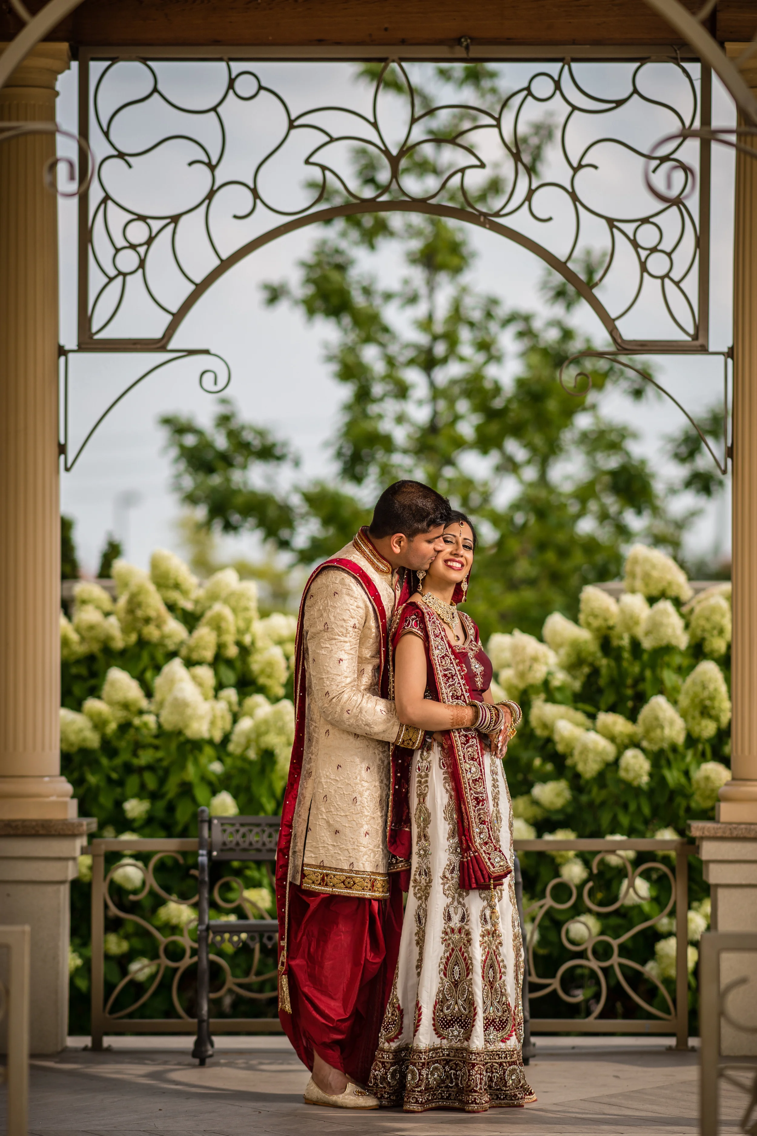 A Dream Luxury Wedding of Tejas Sheth & Jay Dalal.