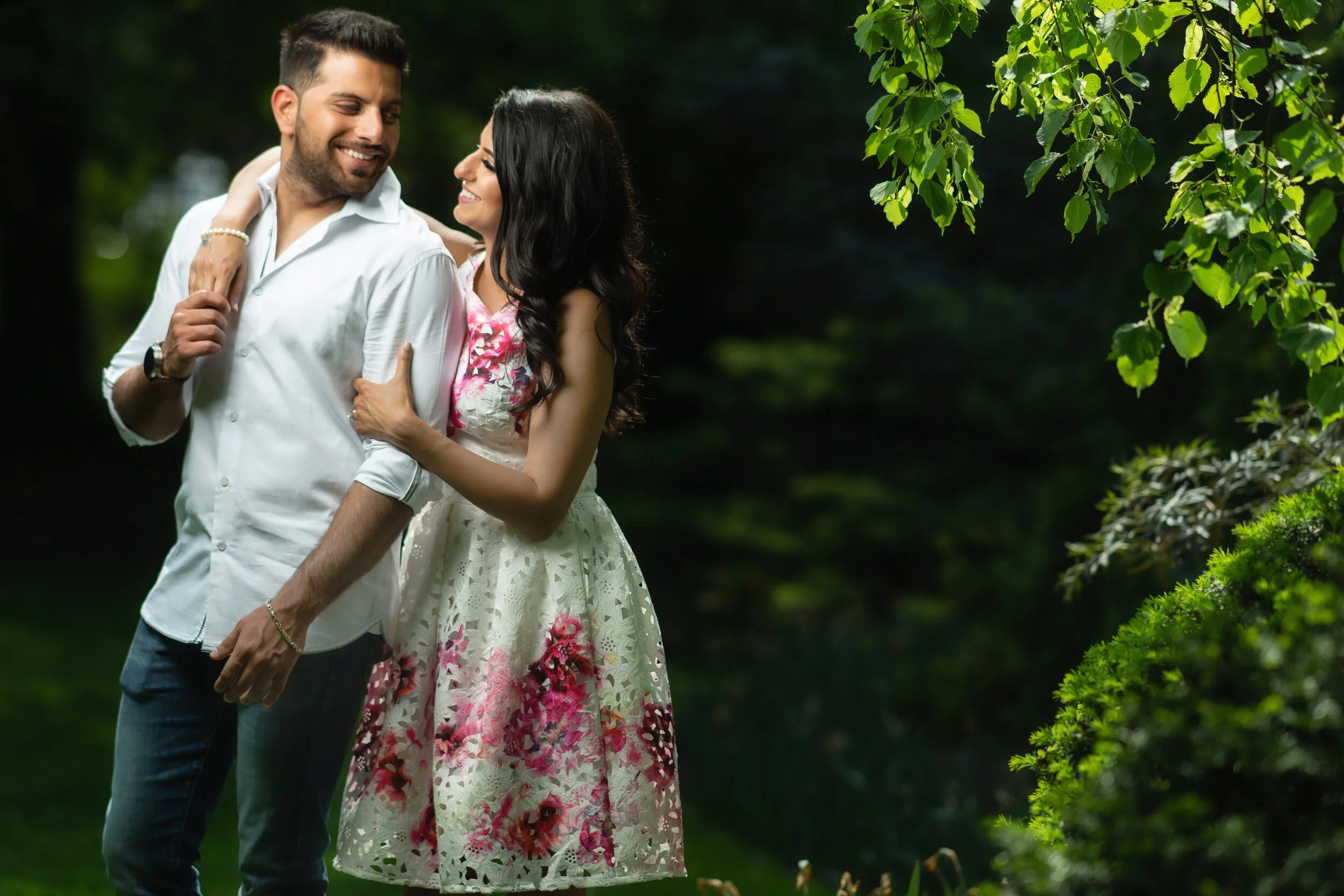 Place your arm on groom shoulder and let him grab your hand to ensure you’re HIS! While bride is grabbing the groom arm to ensure he is Hers! Look at each other and the magic appears! Below are more images of them.