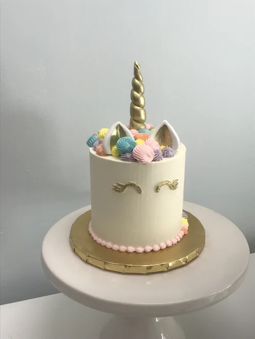 Pre Designed Cake Shop Fancy Cakes Bakery