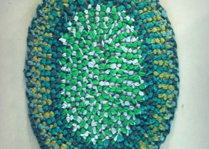 Braided rug making workshop for SPACE Gallery
