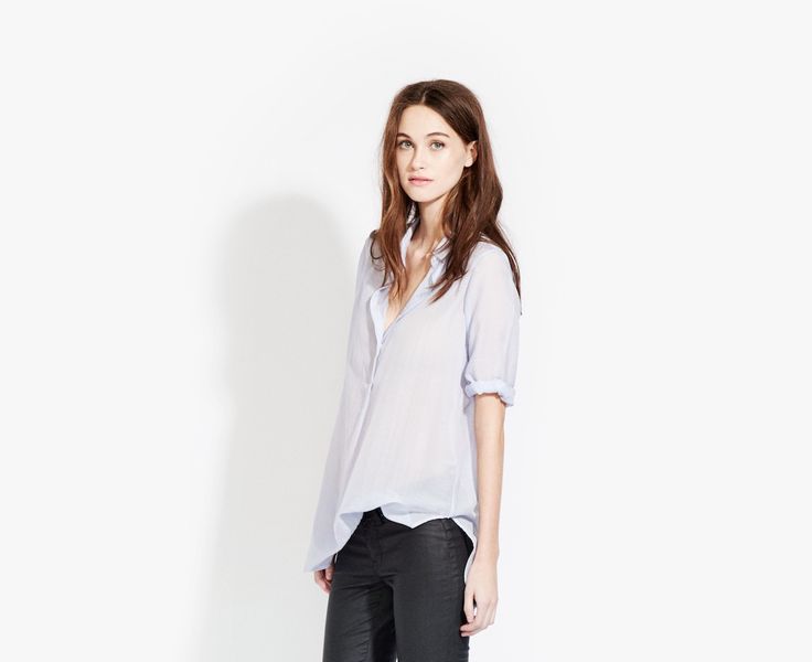 The Easy Shirt in Weightless Cotton