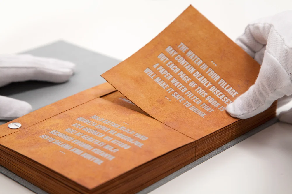 Curator :: Drinkable Book 06.jpg