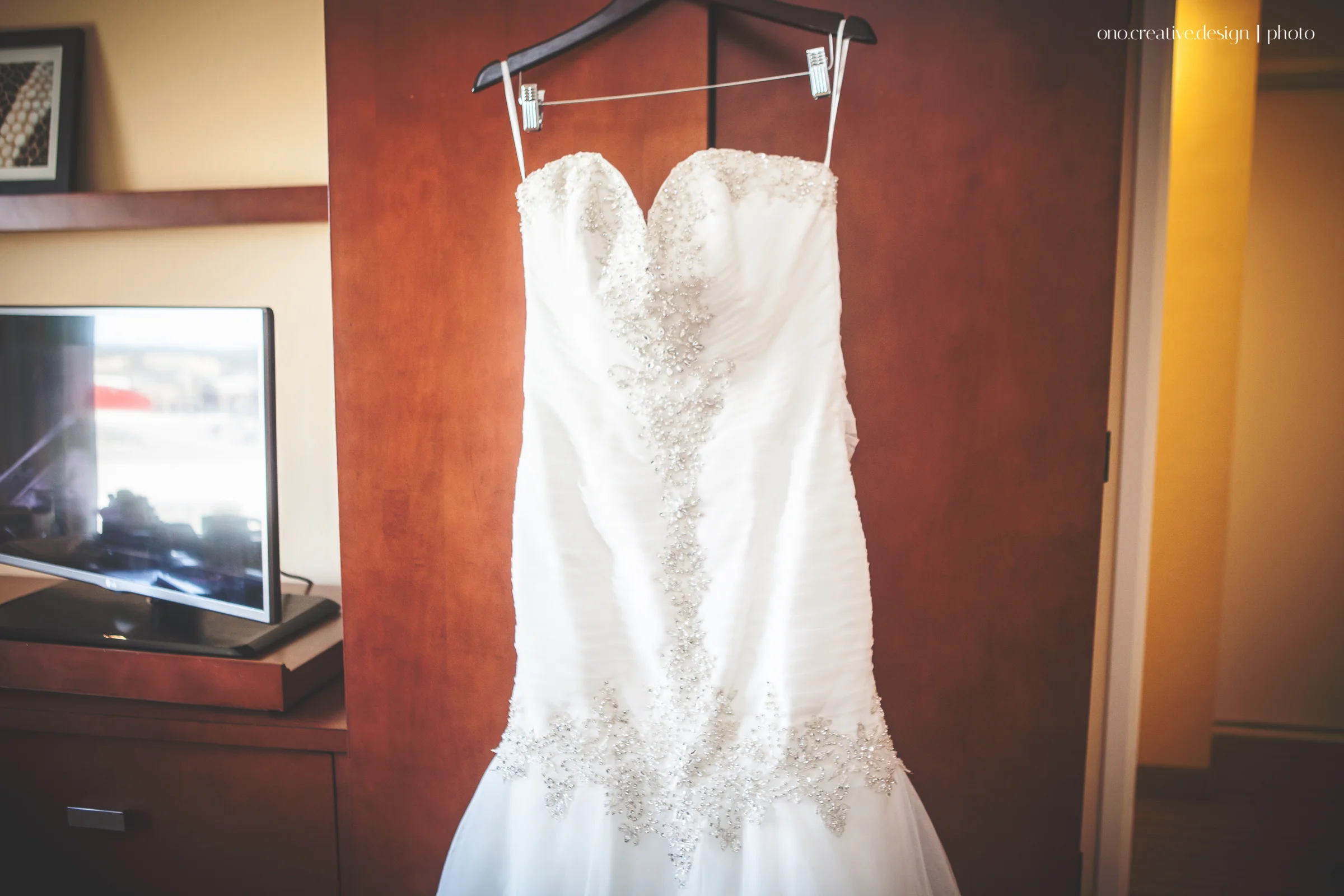 Bride Prep (Web)-7.jpg