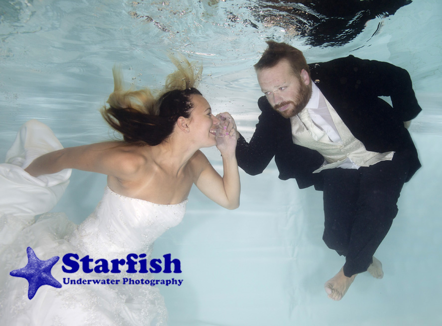 http://gizmodiva.com/other_stuff/underwater-wedding-photography.php
