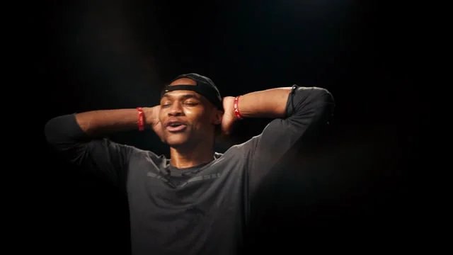 JORDAN: RUSS HITTIN EM