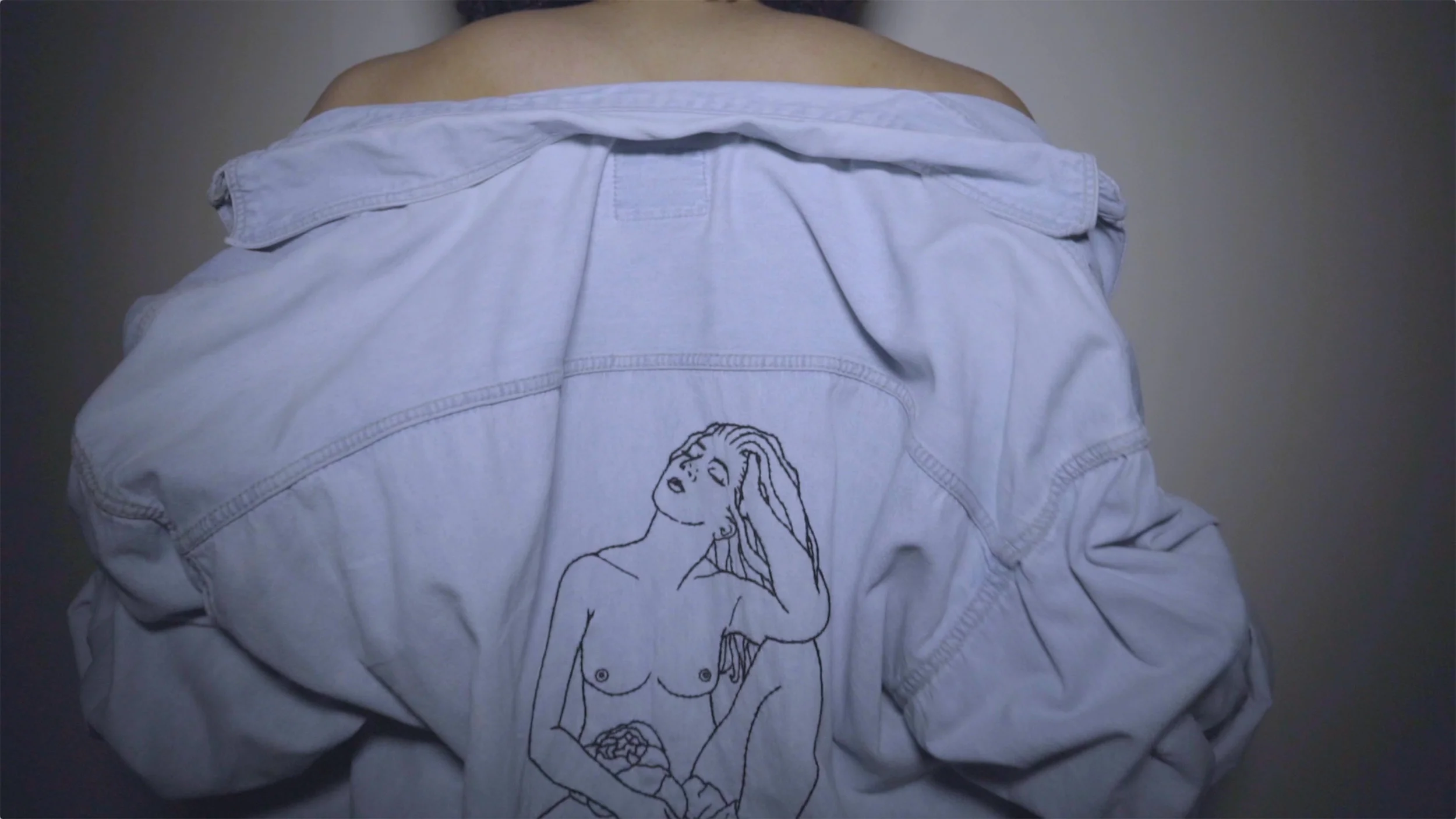 arianehaas_embroidered_shirts_ahe002_04.jpg